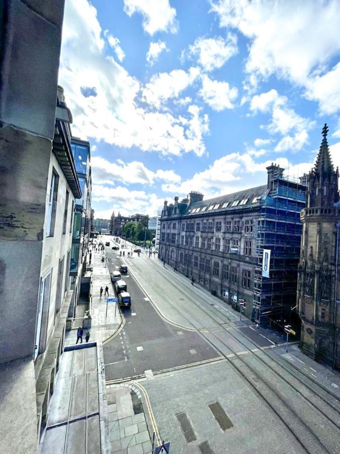 Incredible St Andrew'S Sq - 2 Bed In The Sky Apartment Екстериор снимка